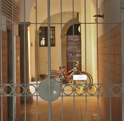 Pensión Belle Arti 3*