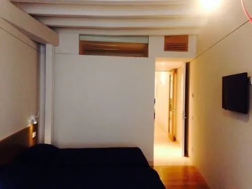 Belle Arti Pensión Bérgamo