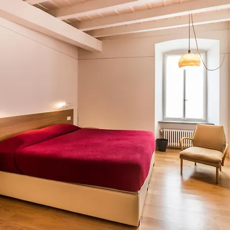 Belle Arti Πανσιόν Μπέργκαμο