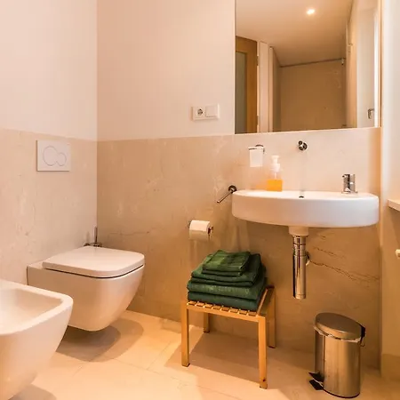 Belle Arti Πανσιόν